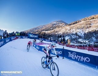 Michael Vanthourenhout fuhr im Rennen der Männer souverän mit Konstanz zum Sieg.