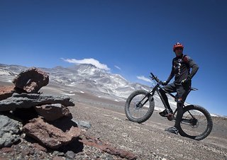 Mit dem Fatbike zum MTB-Höhenweltrekord in Chile.