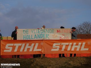 So wahr: Der Holländer Mathieu van der Poel flog wieder allen davon