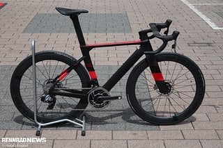 Das Storck Aerfast.4 Pro Red Etap AXS 2x12