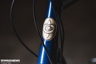 Jedes Norwid-Bike ziert ein schickes Badge am Steuerrohr.