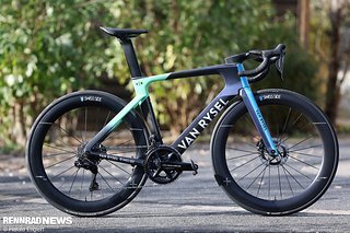 Das Van Rysel RCR-F Testbike mit Shimano Dura-Ace Di2 Gruppe