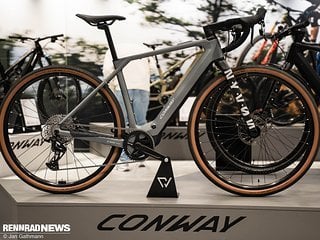 Das neue Conway Nyvon 9.0 E Gravel Bike mit Bosch SX Antrieb und SRAM Apex XPLR 1x12