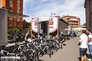 Das Team hatte eine ganze Straße für sich.