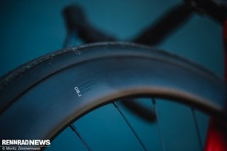 Der neue SLR 1-Carbon-Laufradsatz am Propel Advanced Pro 1