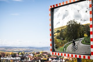 Gerade auf Ausfahrten ins hügelige Gelände hat mir das Avona Velum sehr viel Freude bereitet. Als Race-Allrounder mit ausgewogenem Charakter macht das Rad sehr viel richtig, ohne dabei ein revolutionäres Fahrgefühl zu bieten