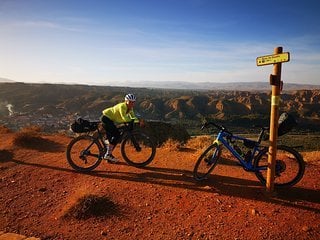 Granada liegt schnell hinter den Badlands-Touristen