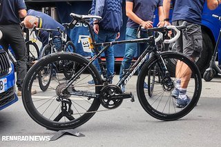 Groupama-FDJ fährt mit Lapierre Bikes.