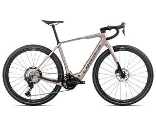 Das Orbea M20i mit Shimano Ultegra Di2 und 1x12 Gängen war unser Testrad.