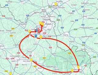 Neben Teampräsentation und Grand Départ in Lille hieß es für uns: Einige Autokilometer hinter uns bringen.