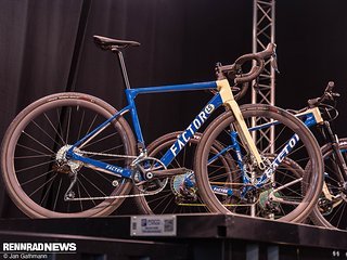 Auch nebenan bei Factor gab es ein Gravel Bike zu sehen