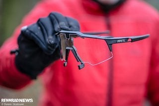 Vom kalten Wind an den Augen kann später "Kältekopfschmerz" kommen