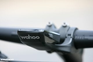 Das Aero-Design des Vorgängers ziert auch den neuen Wahoo Element Bolt v2.