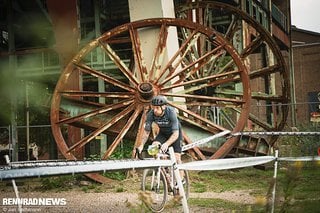 Beim GravelMinator geht es im Rundkurs durch die Zeche.