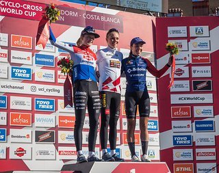 Das Podium der Frauen Elite Klasse