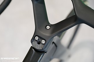 Die Höhenverstellung des Cockpits ist recht einfach Die Höhenverstellung des Cockpits ist recht einfach