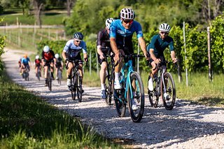 Ich konnte das Grevil F7 auf einer kurzen Runde in Italien fahren Ich konnte das Grevil F7 auf einer kurzen Runde in Italien fahren