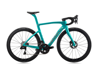 Pinarello F9 mit Dura-Ace Di2 und Most Ultrafast Laufrädern