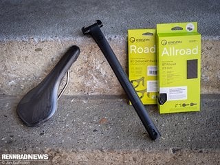 Ergon bringt neu die BT-Lenkerbänder und die OrthoCell Pads (hinten) zur Drucklinderung am Rennlenker