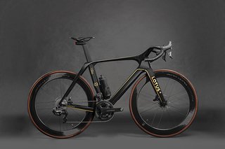 Das neue Lotus E-Rennrad Type 136