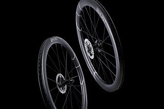 Hunt bewirbt die 48 Limitless Aero Disc als schnellste Laufräder in der Kategorie bis 50 mm Felgenhöhe