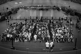 Briefing für die Teilnehmenden in Roubaix.