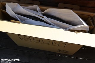 Beide Laufräder passen in einen Karton Beide Laufräder passen in einen Karton