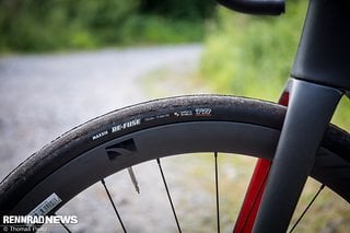 Der Maxxis Refuse ist ein Allroad-Reifen mit klassischem Diamant-Profil