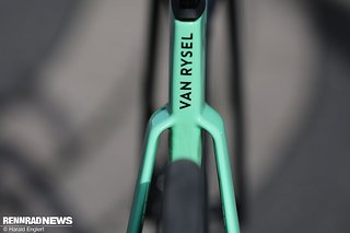 Die Gewichtung auf Aerodynamik offenbart sich aus vielen Blickwinkeln.