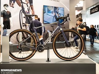 Das neue Giant Revolt Advanced wurde auf der Eurobike erstmals präsentiert.