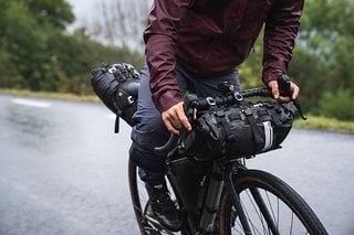 DECATHLON RIVERSIDE Befestigung Harness Lenkertasche Bikepacking Image (3)