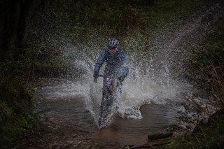 Hier noch einmal ein paar Studien der Bachlauf-Technik.