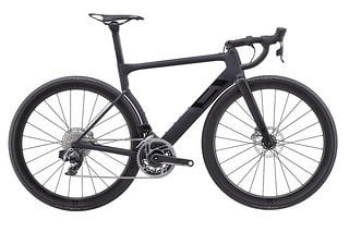 3T Strada Due Red eTap Team Stealth