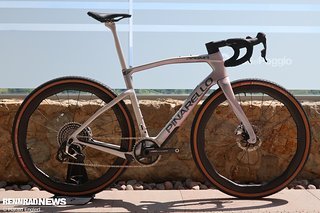 Das neue Pinarello Dogma GR ist ein reinrassiges Race Gravel Bike