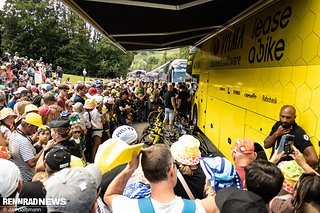Mit ihrem Sieg auf der 8. Etappe der Tour de France Femmes avec Zwift fuhr sich Pauline Ferrand-Prévot in die Herzen der Franzosen.
