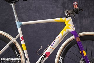 Die Lackierung war wohl recht aufwendig und hat 2 Tage in Anspruch genommen.