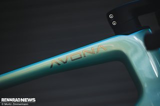 Bei Avona handelt es sich um eine vergleichsweise neue und junge Marke, die aber viel Know-How in sich vereint.