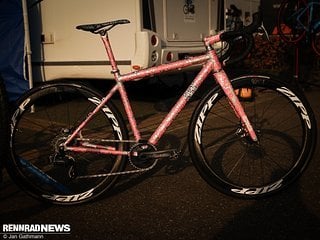 Auffallender Alu-Cyclocrosser von Squid Bikes aus Kalifornien