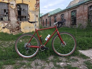 Das Selfmade Gravel Bike von Wildsau Reiter aus Wien