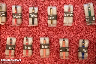 Ride Now weitet sein Angebot an TPU-Schläuchen aus und kombiniert es wie gehabt mit den verschiedensten Ventilen. Ride Now weitet sein Angebot an TPU-Schläuchen aus und kombiniert es wie gehabt mit den verschiedensten Ventilen.
