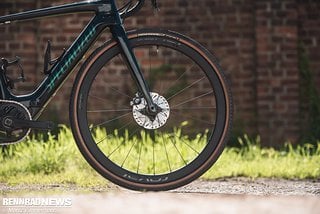 Die Roval CL38 Carbon-Laufräder sind ein Ausstattungs-Pluspunkt