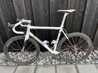 Das Colnago EPQ von Specialissima wird viel im bayrischen Oberland bewegt.