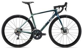 Das Liv Langma Advanced Pro mit Shimano Ultegra 2x11 und Giant Powermeter kostet 3.999 €.