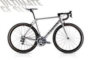 Das neue Canyon Ultimate CF SLX ist ab Ende August 2015 bestellbar.