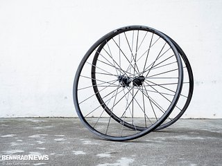 Der neue Newmen Advanced SL X.R. Vonoa Gravel-Laufradsatz zählt zu den leichtesten auf dem Markt.