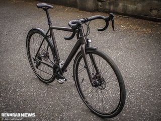 Stevens Supreme 2019: das Commuter-Rennrad aus Hamburg tritt schlicht auf