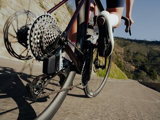 Alle Bauteile der neuen SRAM Force AXS Gruppe wurden komplett überarbeitet