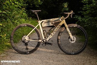 Das Canyon Grizl CF 8 Escape ECLIPS konnten wir testen. Das Canyon Grizl CF 8 Escape ECLIPS konnten wir testen.