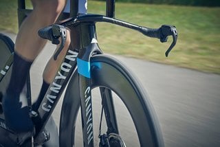 Das Cockpit ist völlig anders gestaltet als bei der Triathlon-Version.