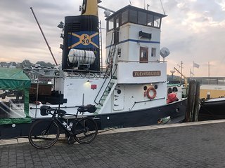 Tag 5 – früh morgens geht es am Hafen von Schleswig los.